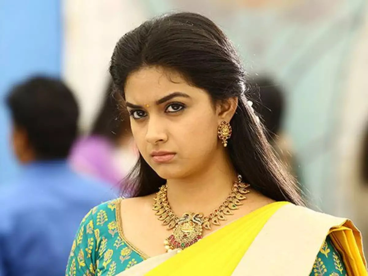 Keerthy Suresh Wiki, Age, Biography, Husband, Family, Height, Networth